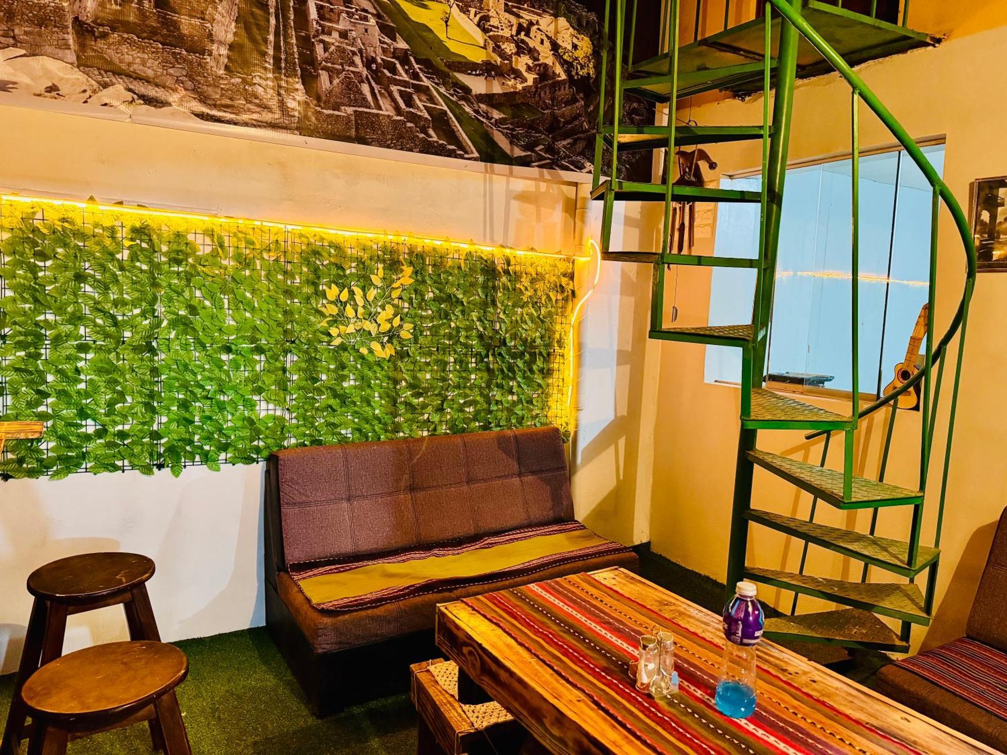 Ukumari Hostel Cuzco Zewnętrze zdjęcie